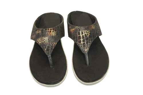 Stay Casual Chappal With Leather k7052 SKU : k7052