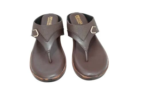 Stay Causal With Womens ChappalK-565