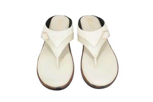 Stay Causal With Womens ChappalK-565